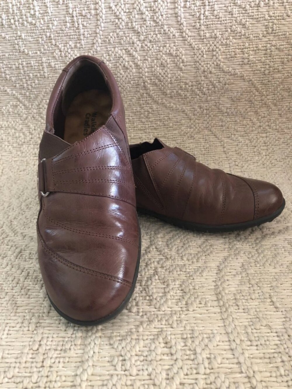 Walking Cradles Shoes Slip-On Loafer Women's Brown Leather Comfort Size 9 W